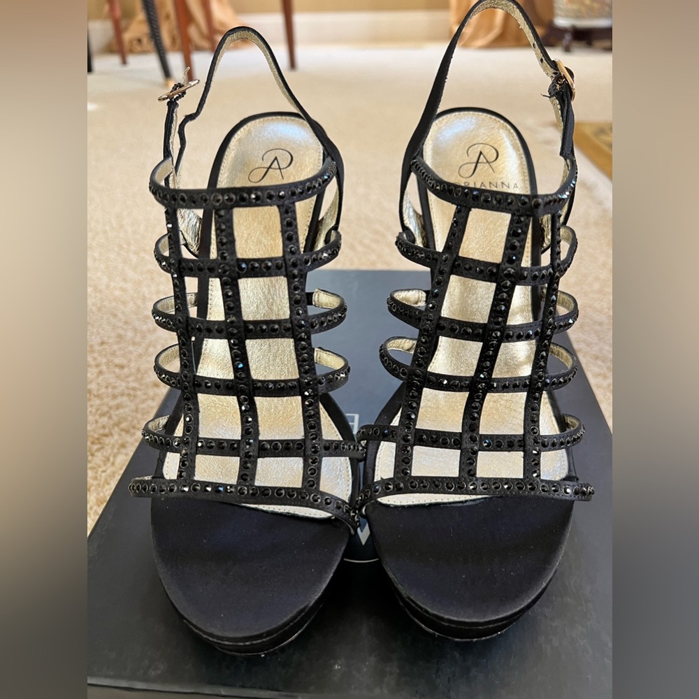 Adrianna Papell Maya strappy heels